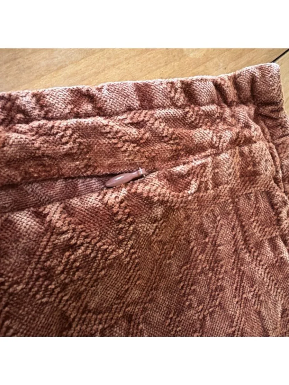 Pottery Barn Burnt Orange Rust Pillow Cover Jacquard Embossed Overlay 20x20”
